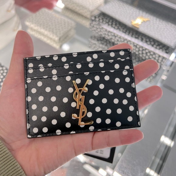 YSL Monogram Card Holder - Picture 4 of 6